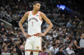 和内线具有 和内线具有